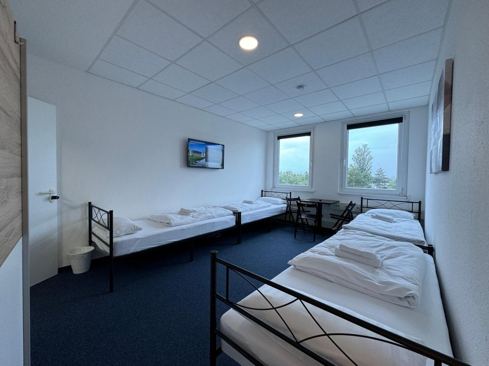 Thuja Apartments Karlsruhe-Neureut By Kurzzeit Экстерьер фото