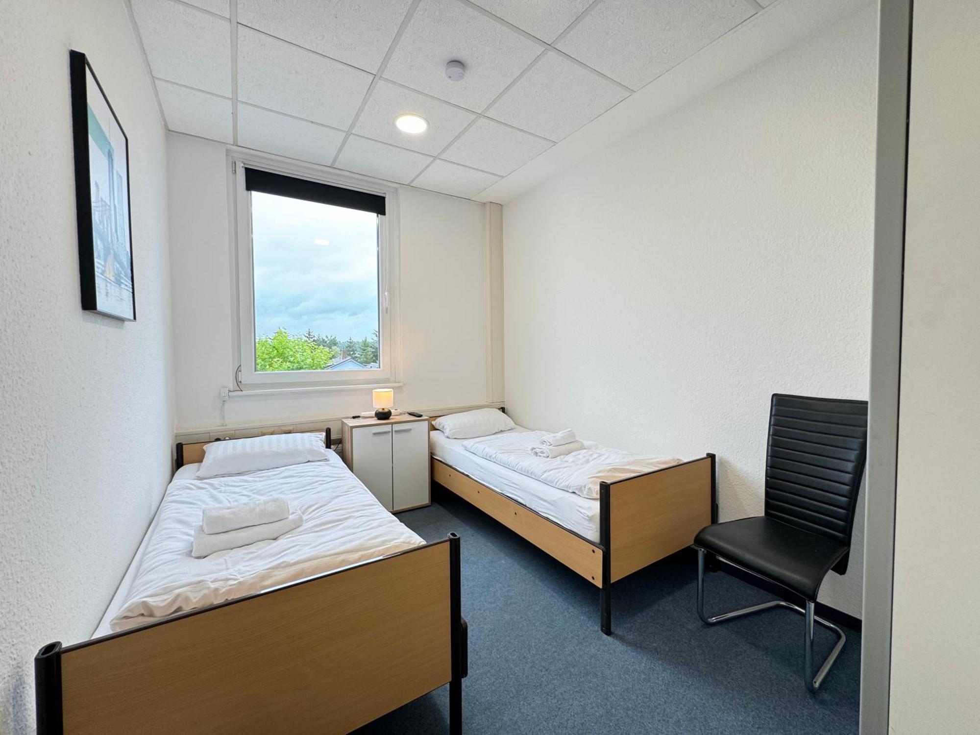 Thuja Apartments Karlsruhe-Neureut By Kurzzeit Экстерьер фото