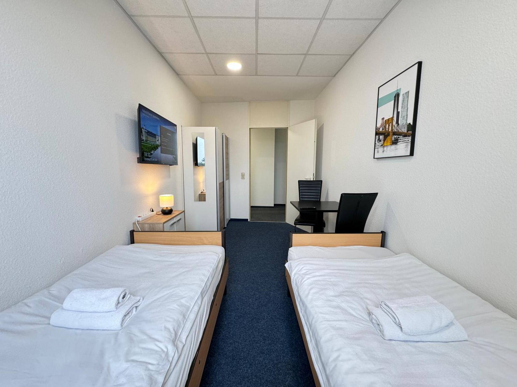 Thuja Apartments Karlsruhe-Neureut By Kurzzeit Экстерьер фото